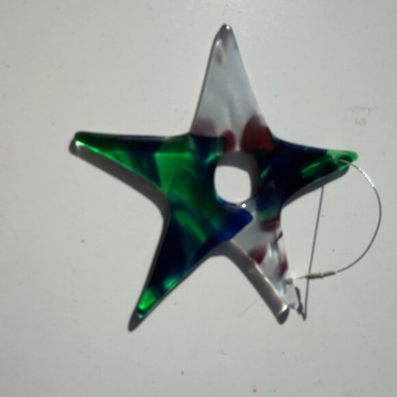 #2018 STAR MULTI COLOR 5 POINT ORNAMENT GREEN  & WHITE FUSED SUN CATCHER COLLECT - Picture 4 of 9